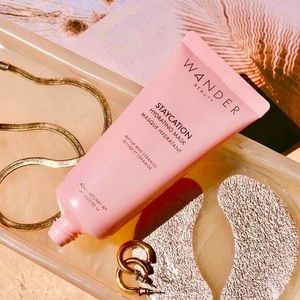 🍒 4/$30 🍒 NWB Wander Beauty Staycation Hydrating Mask On The Go 2.02oz